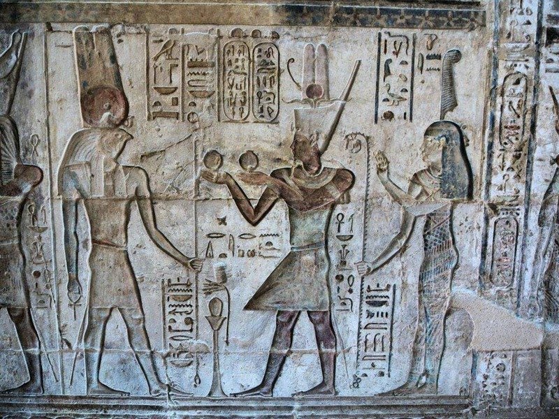 LUXOR EXCURSIONS VISIT HABU TEMPLE VALLEY OF WORKERS & QUEENS