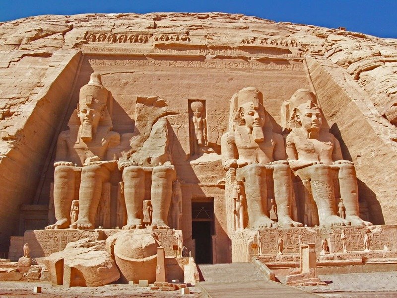 BUDGET LUXOR DAY TRIP TO WEST BANK VISIT VALLEY KINGS MEMNON COLOSSI & HATSHEPSUT TEMPLE