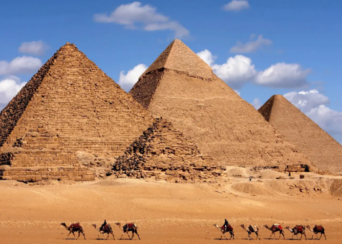 cairo-pyramids-tours-3